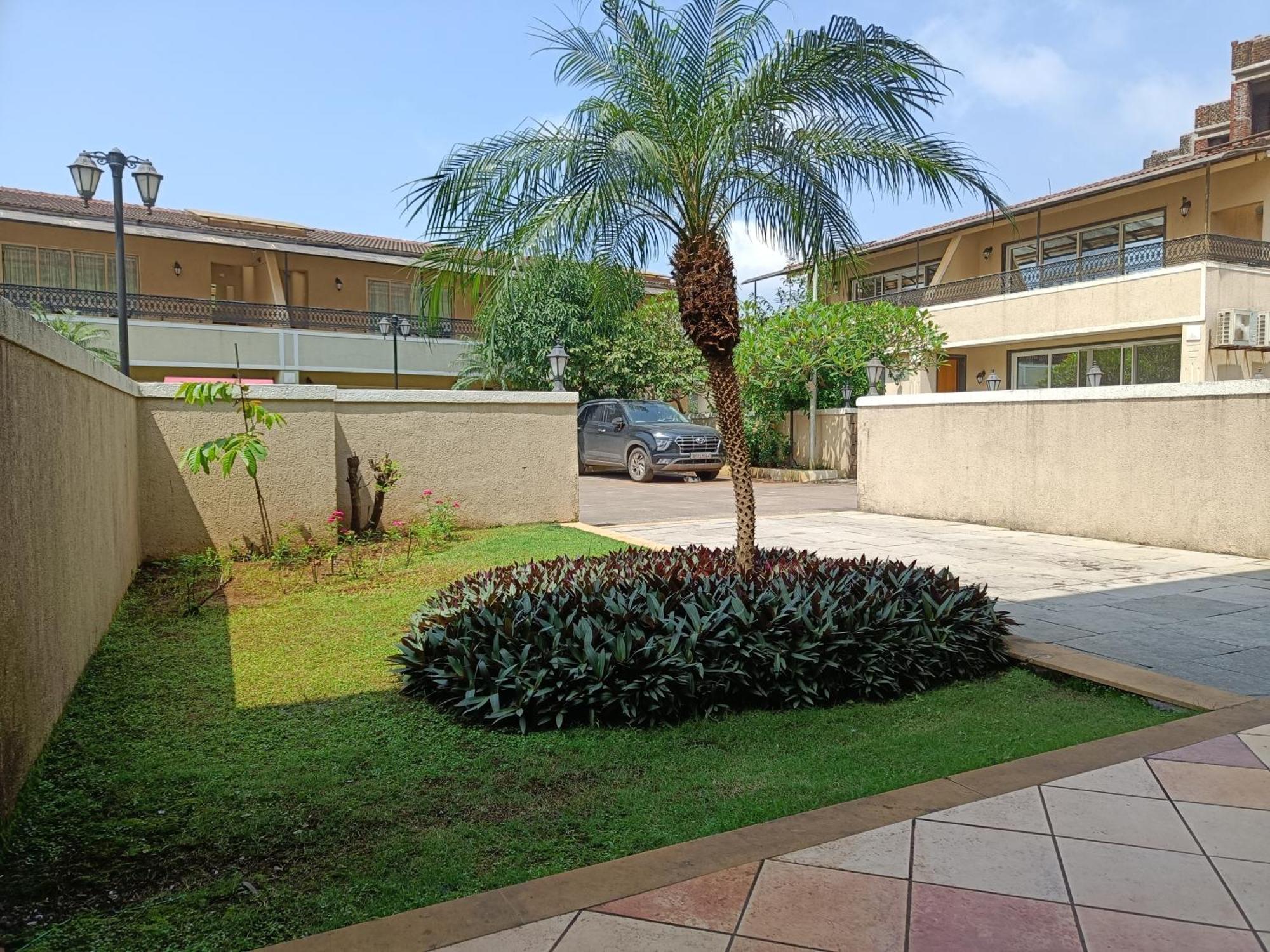 Misty Meadows, Lonavala Hotel Exterior photo