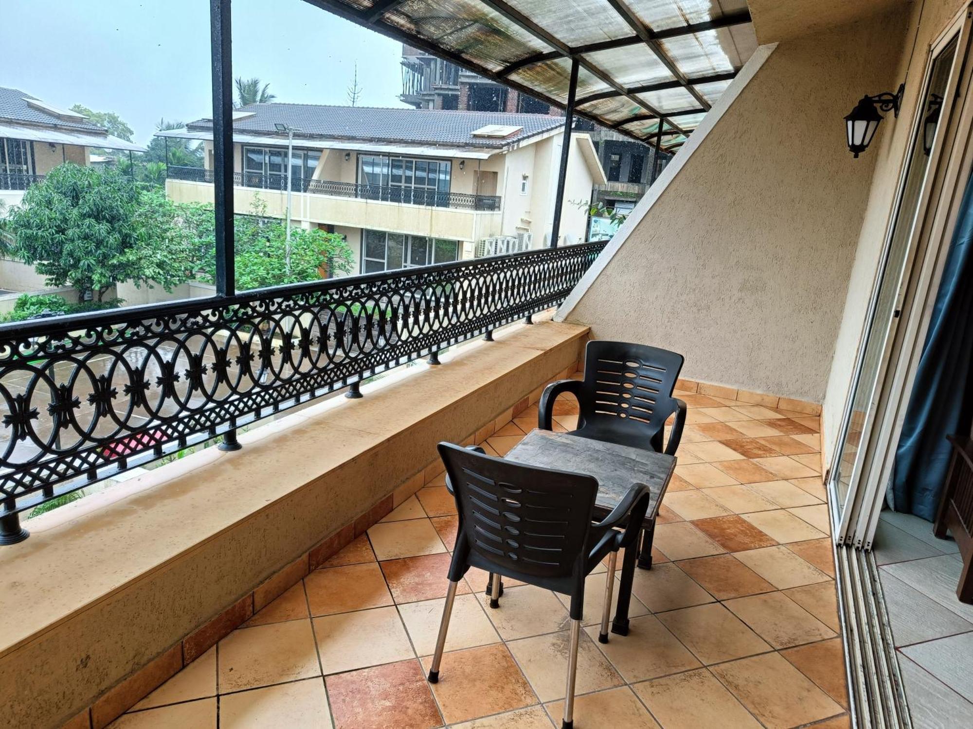 Misty Meadows, Lonavala Hotel Exterior photo