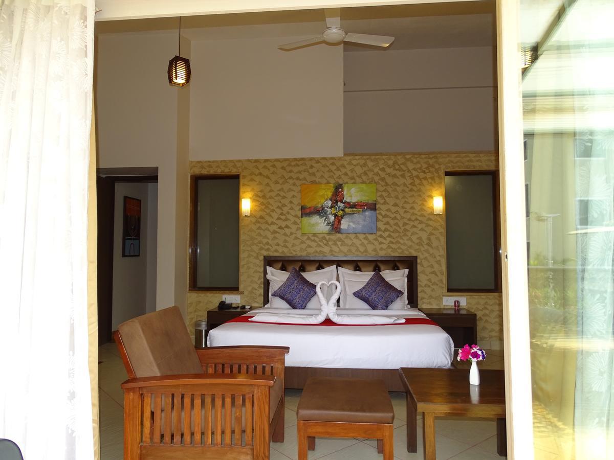 Misty Meadows, Lonavala Hotel Exterior photo