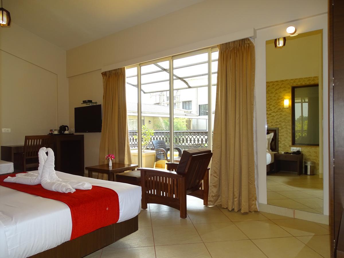 Misty Meadows, Lonavala Hotel Exterior photo